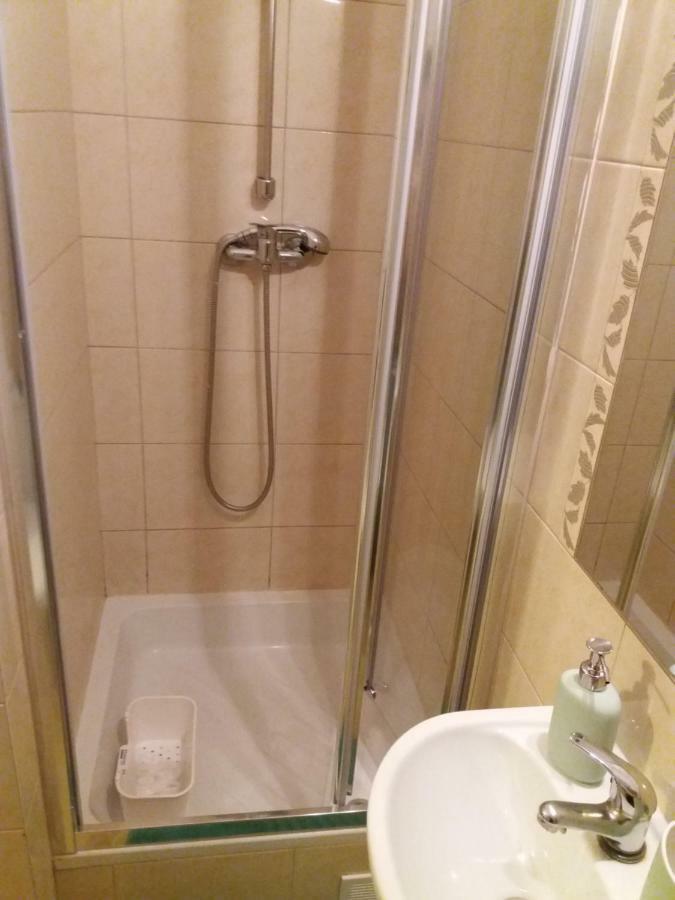 Klimatyczny Apartament Apartment Krakow Luaran gambar