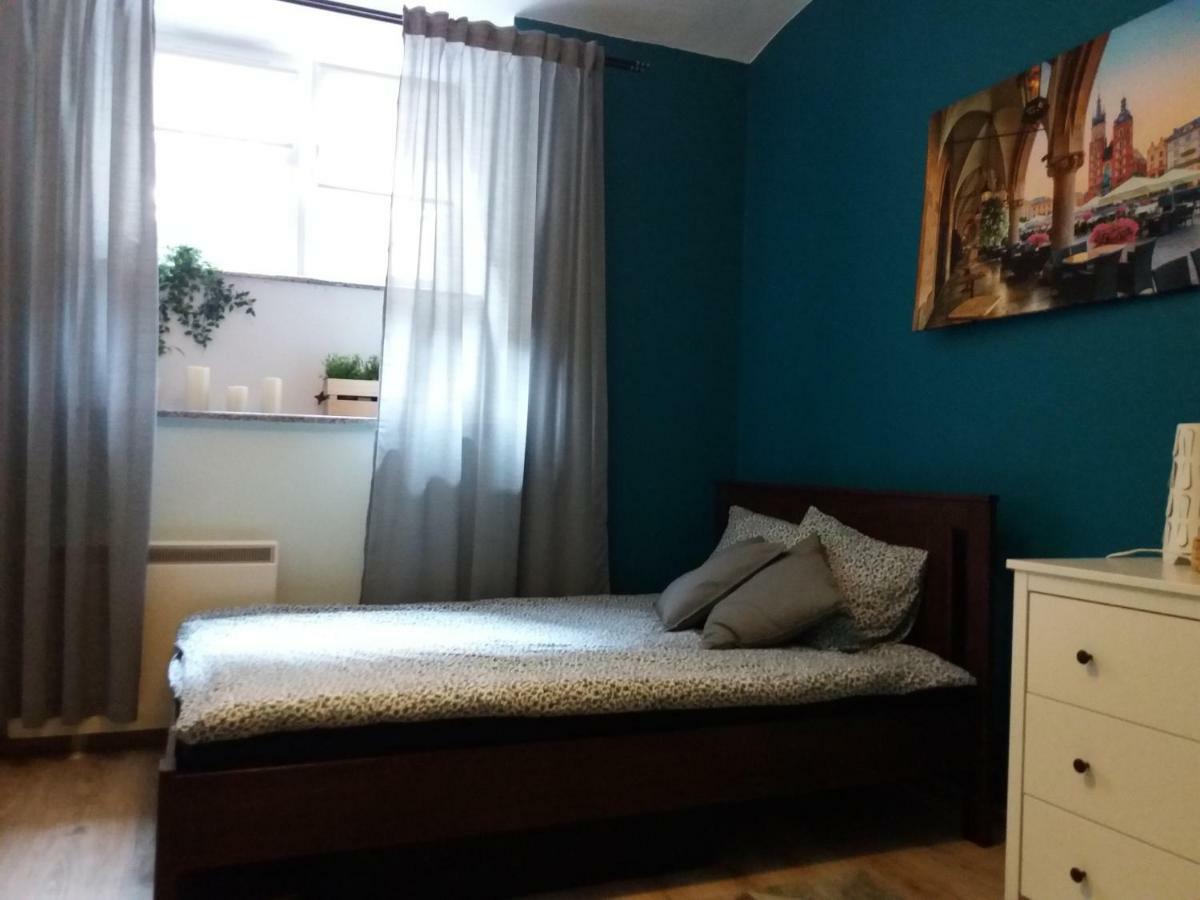 Klimatyczny Apartament Apartment Krakow Luaran gambar